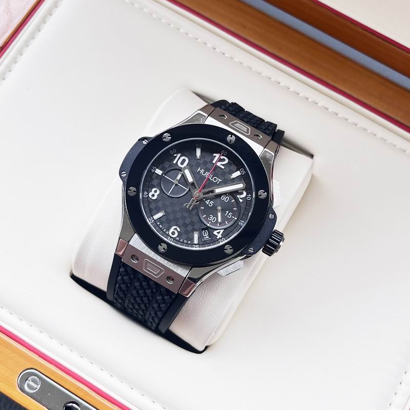 Hublot 45mm 092109